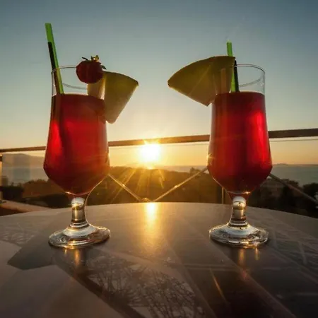 Vlora Apartaments Szálloda